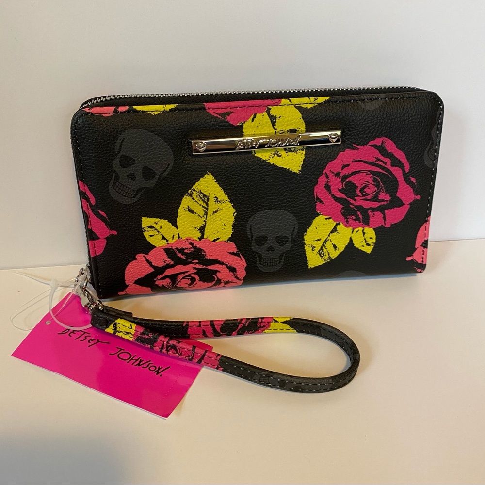NWT Betsey Johnson wallet, roses and skulls